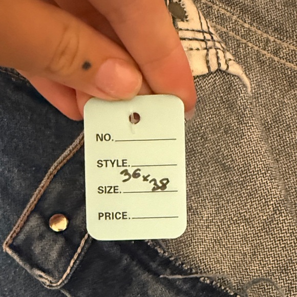 Vintage Wrangler Relaxed Fit Dark Blue Jeans - Picture 6 of 6